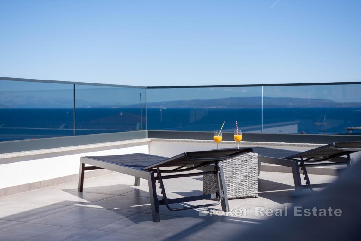 Moderní penthouse se střešní terasou