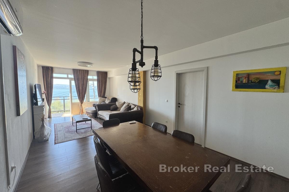 Apartment mit Meerblick