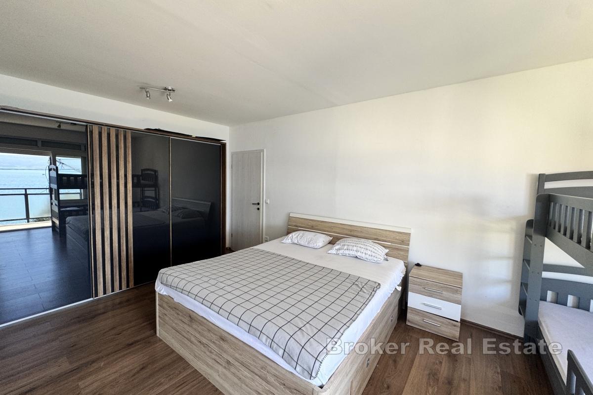 Apartment mit Meerblick