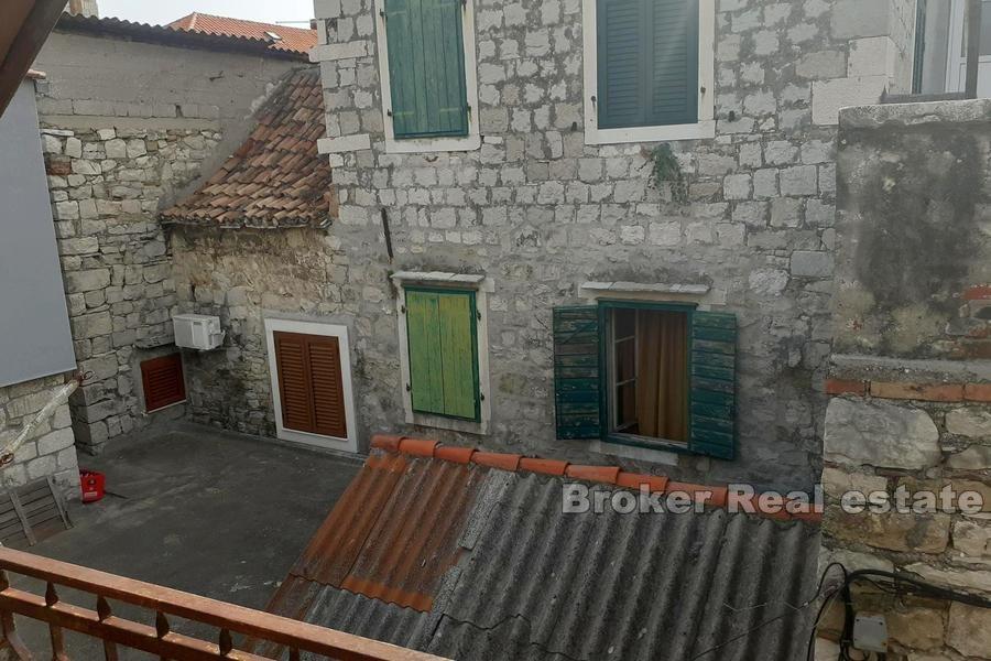 Kastela - Three-storey indigenous stone house