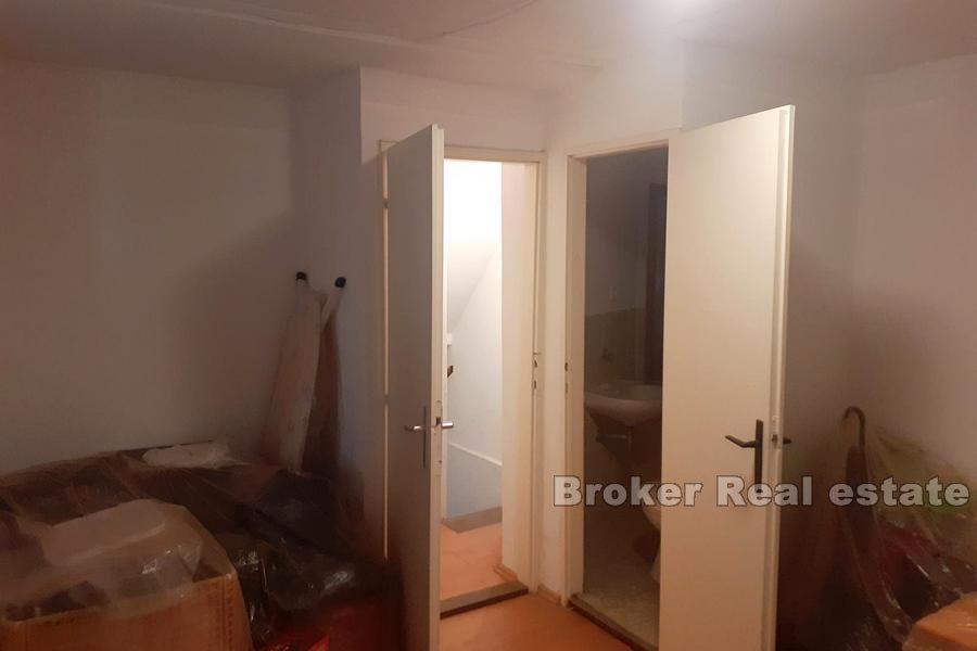 Kastela - Three-storey indigenous stone house