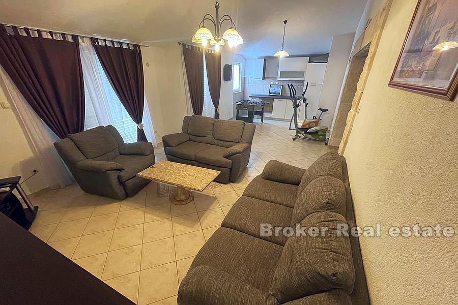 Rogoznica - Dům s bazénem a panoramatickým výhledem na moře