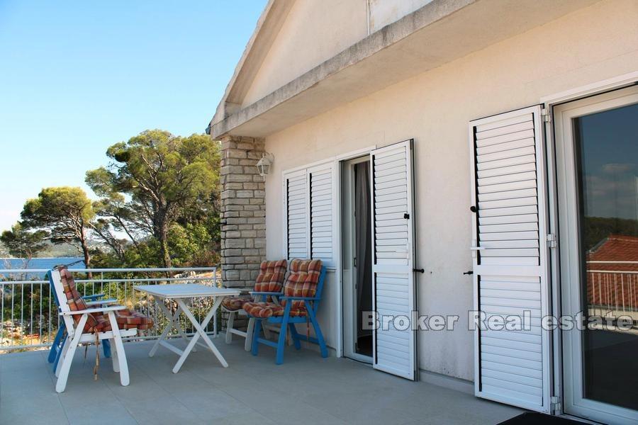 Blízko ostrova Murter - Dům ve třech patrech s výhledem na moře