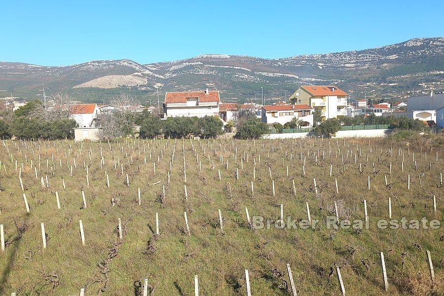 Kastela - Building land in M1 zone