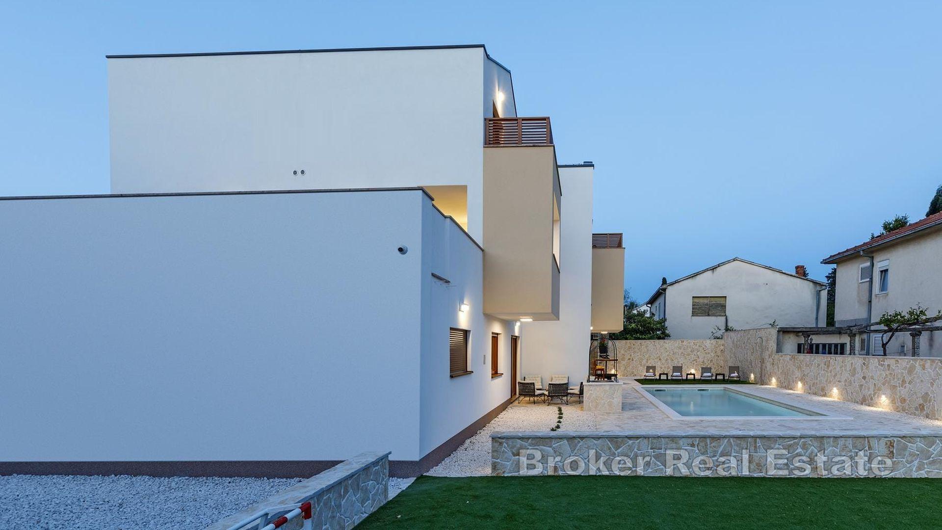 Kastela - Villa mit Meerblick