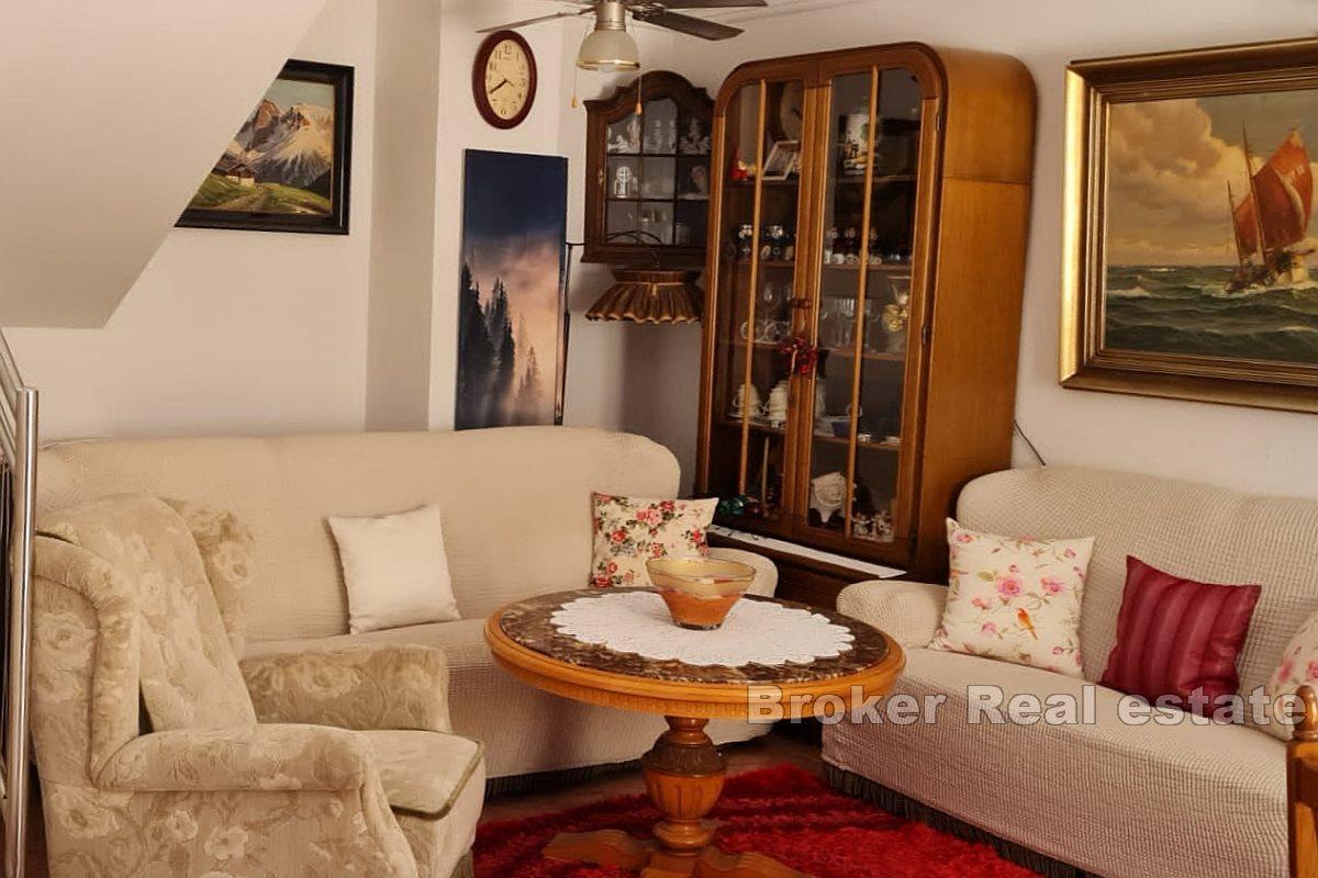 Apartment house with open sea view