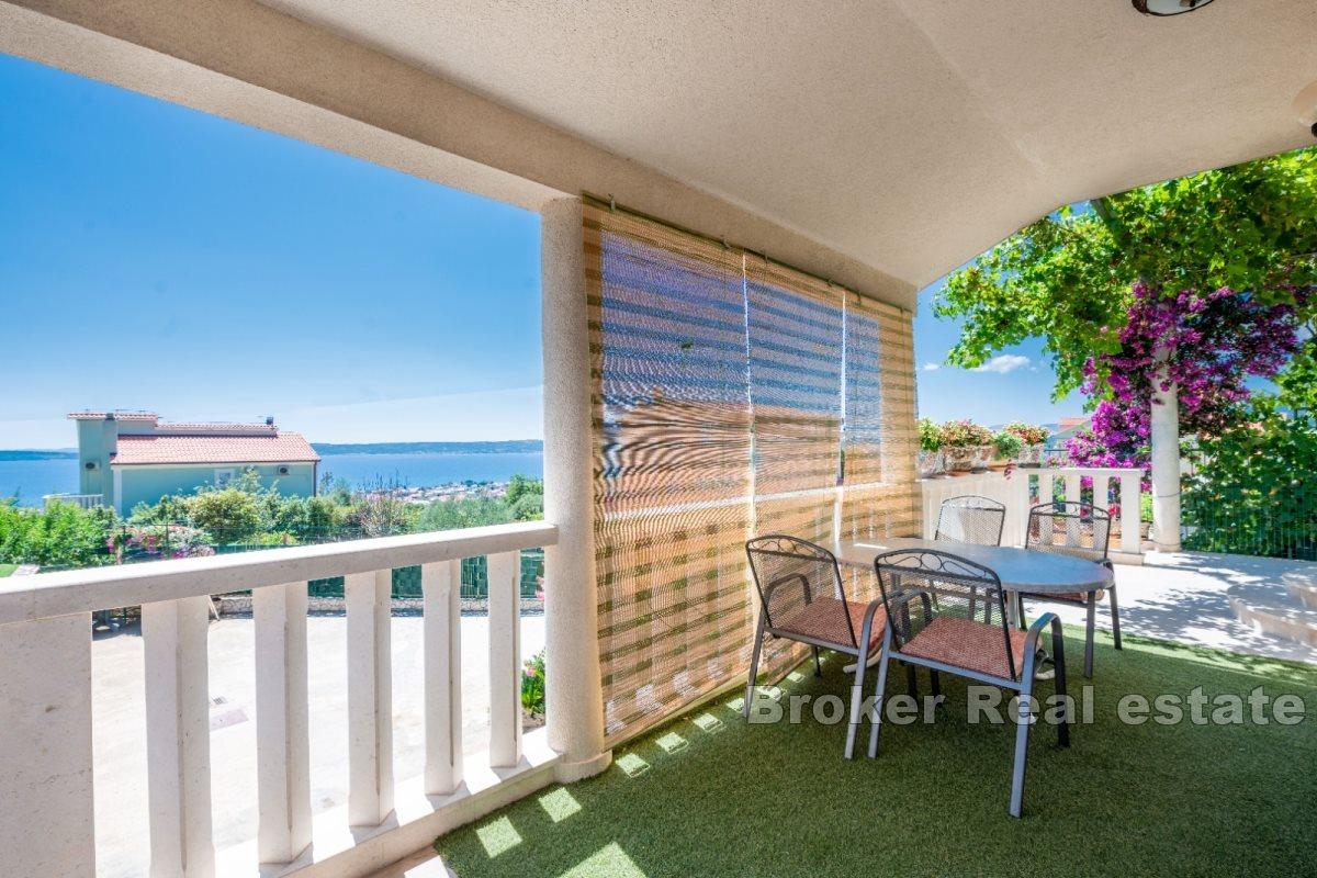 Dom rodzinny z widokiem na otwarte morze