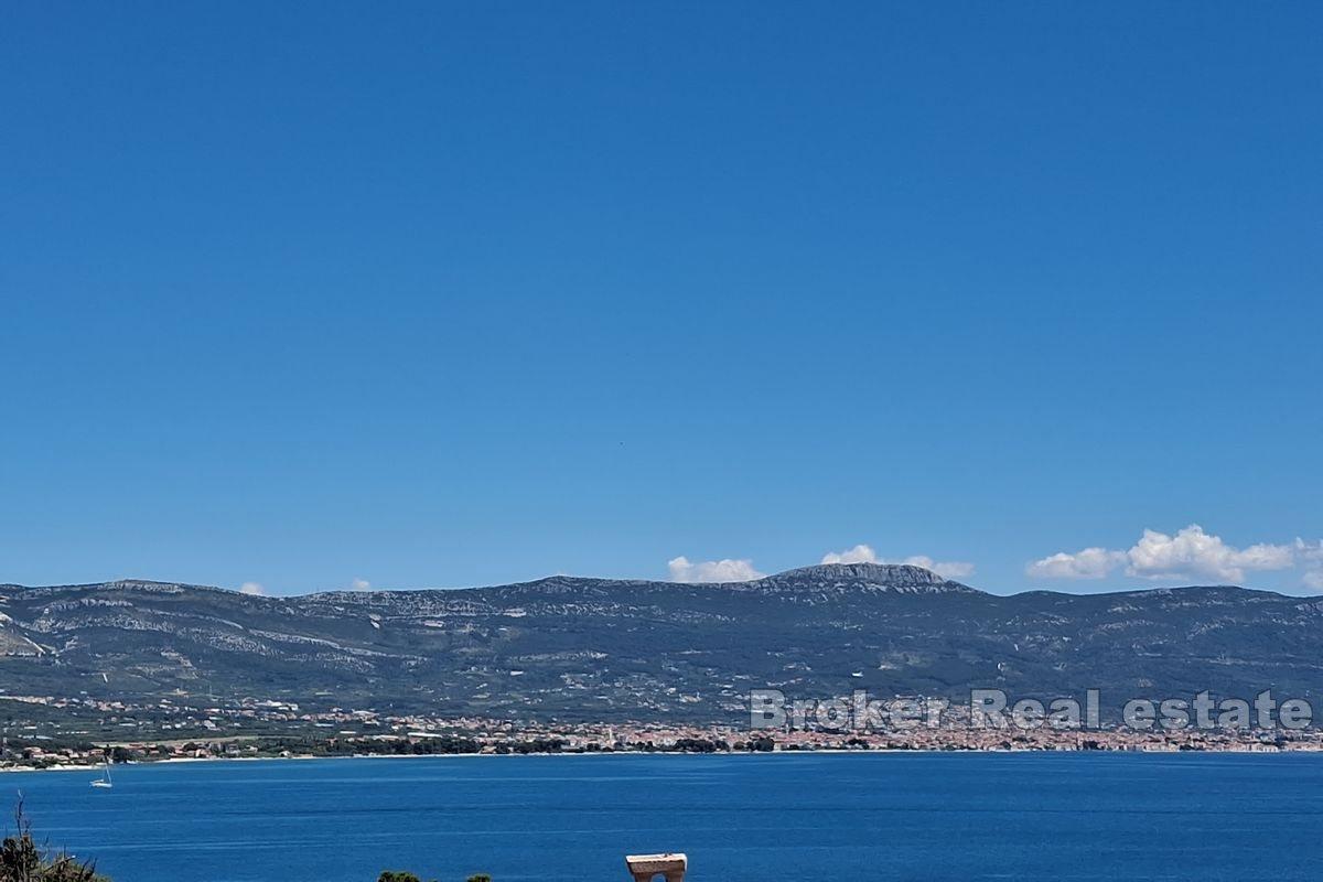 Dom apartamentowy z widokiem na morze