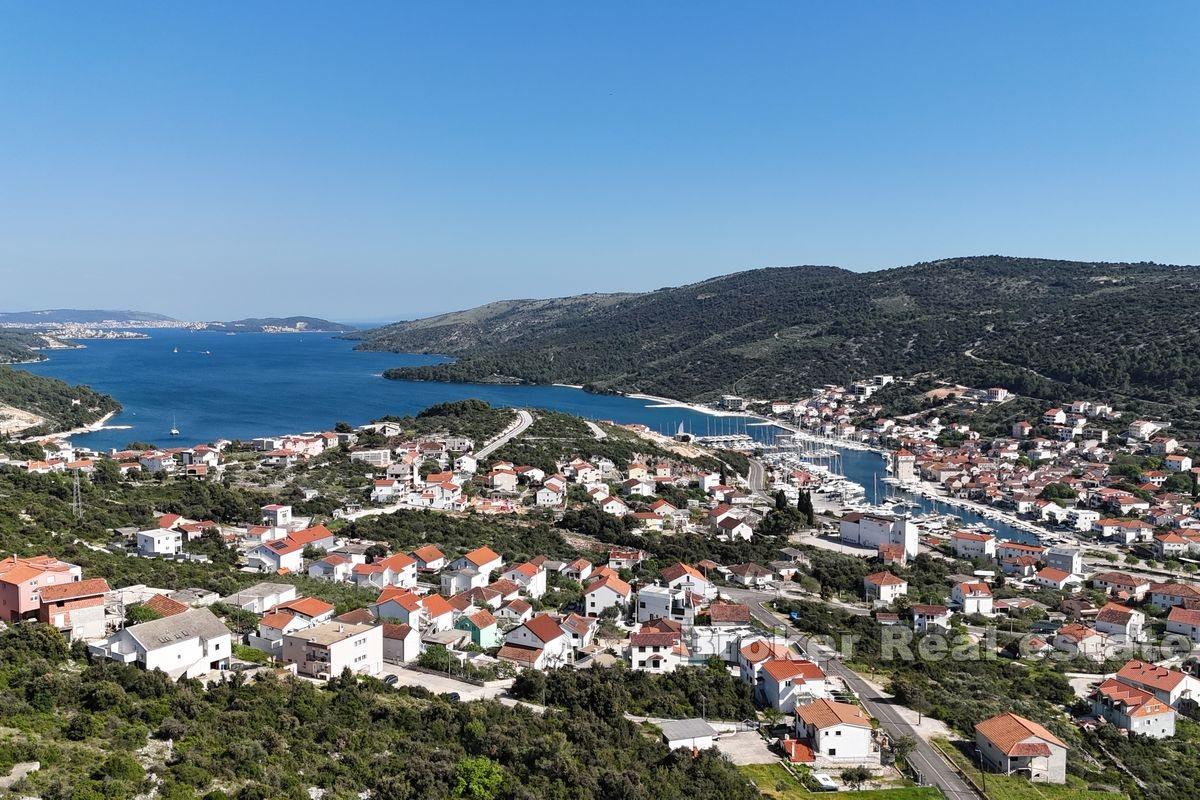 001-2031-132-marina-building-land-near-the-sea-for-sale