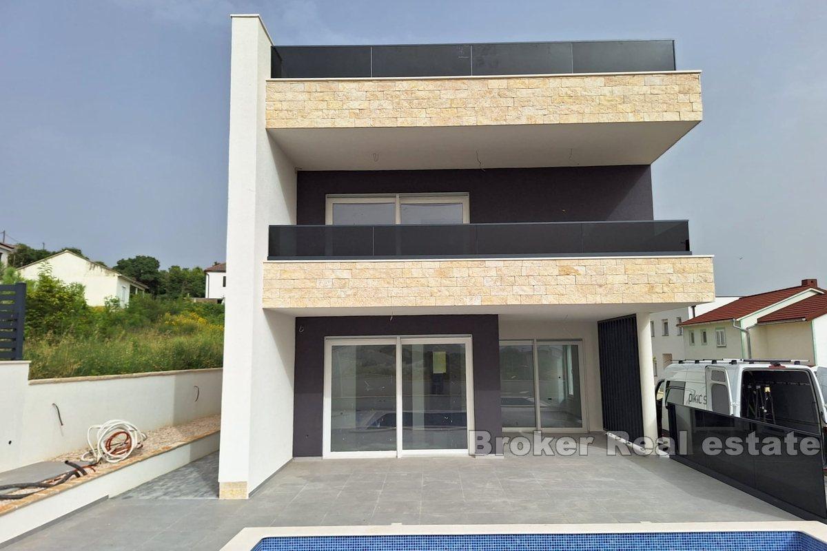 Blízko Zadaru - Vila s výhľadom na more