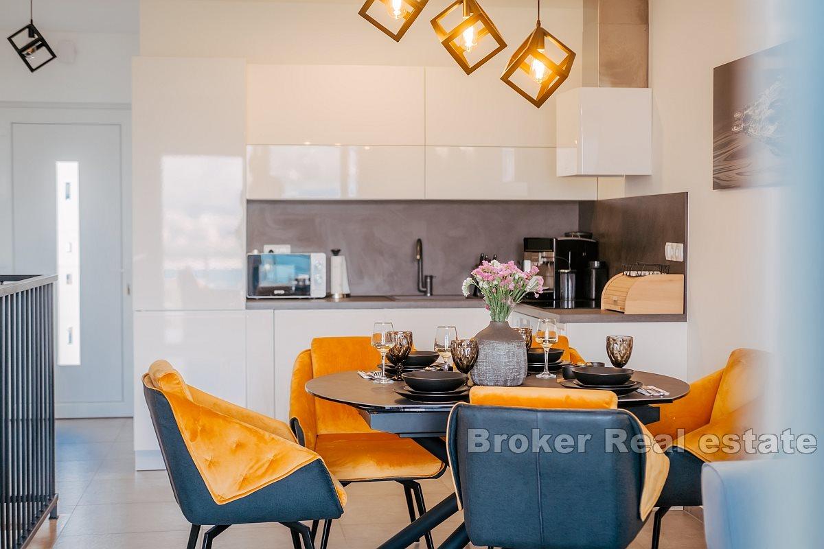 Appartement de deux pièces avec piscine et vue sur la mer