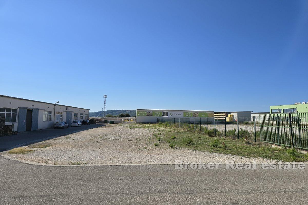 001-2031-143-Kaštela-Building-land-with-storage-for-sale