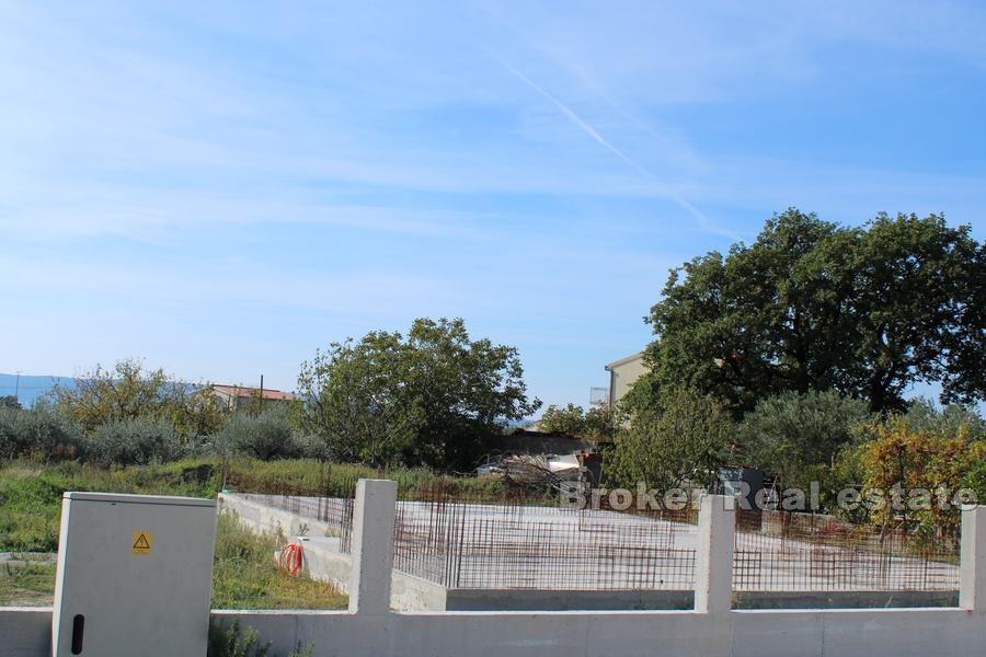 Kastela - Building plot with foundations