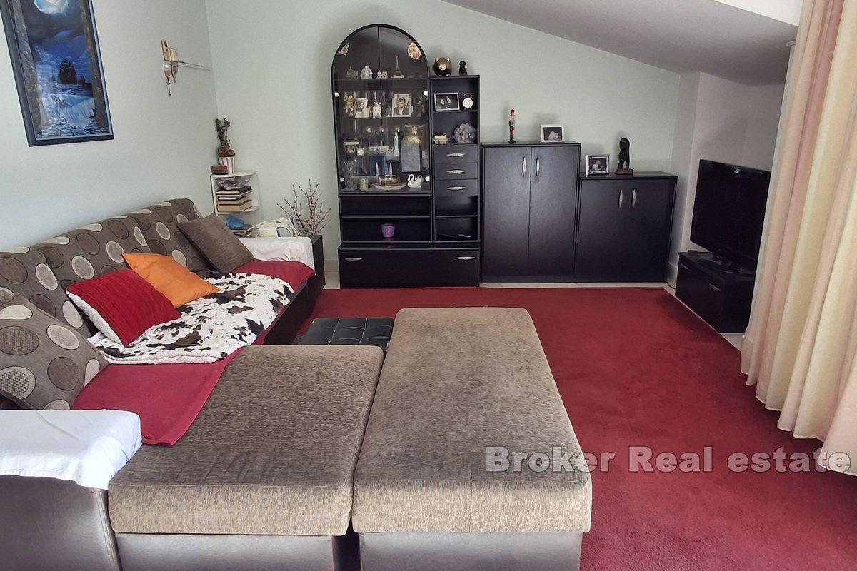 Three-room apartment in a great location