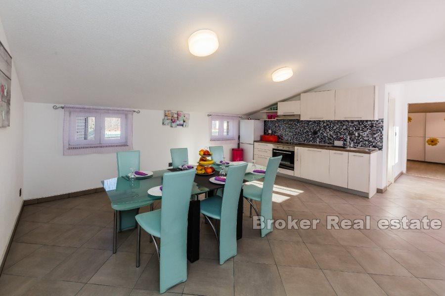 Luksusowa willa w dziewiczej przyrodzie z basenem