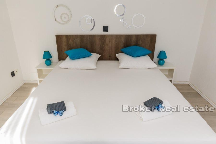 Luksusowa willa w dziewiczej przyrodzie z basenem