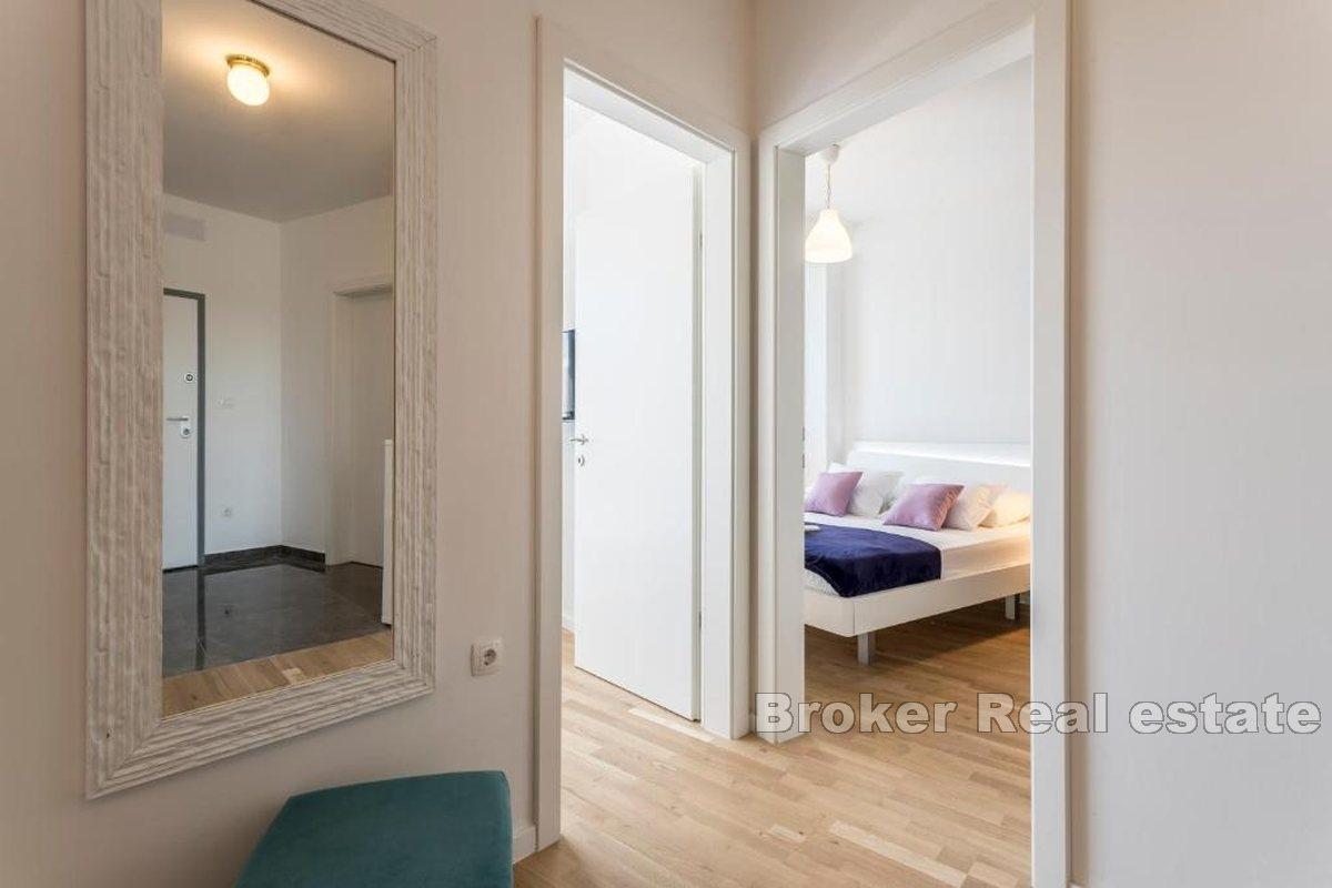 Современно оформленная квартира в отличном месте