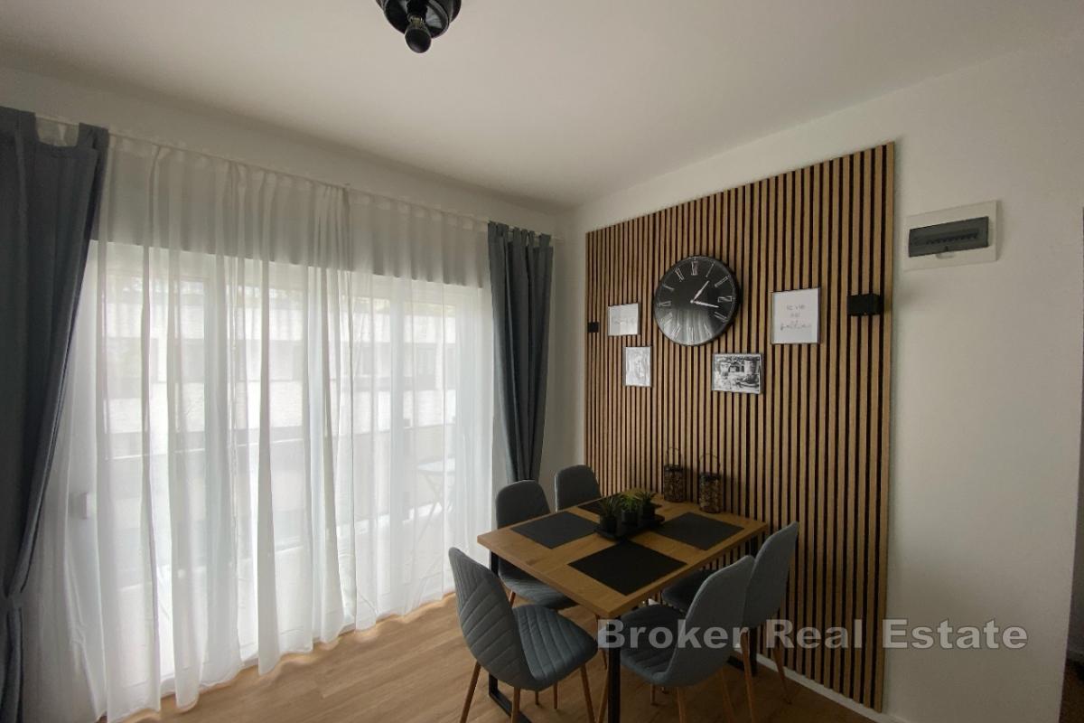 Luksusvilla med svømmebasseng og vakker havutsikt