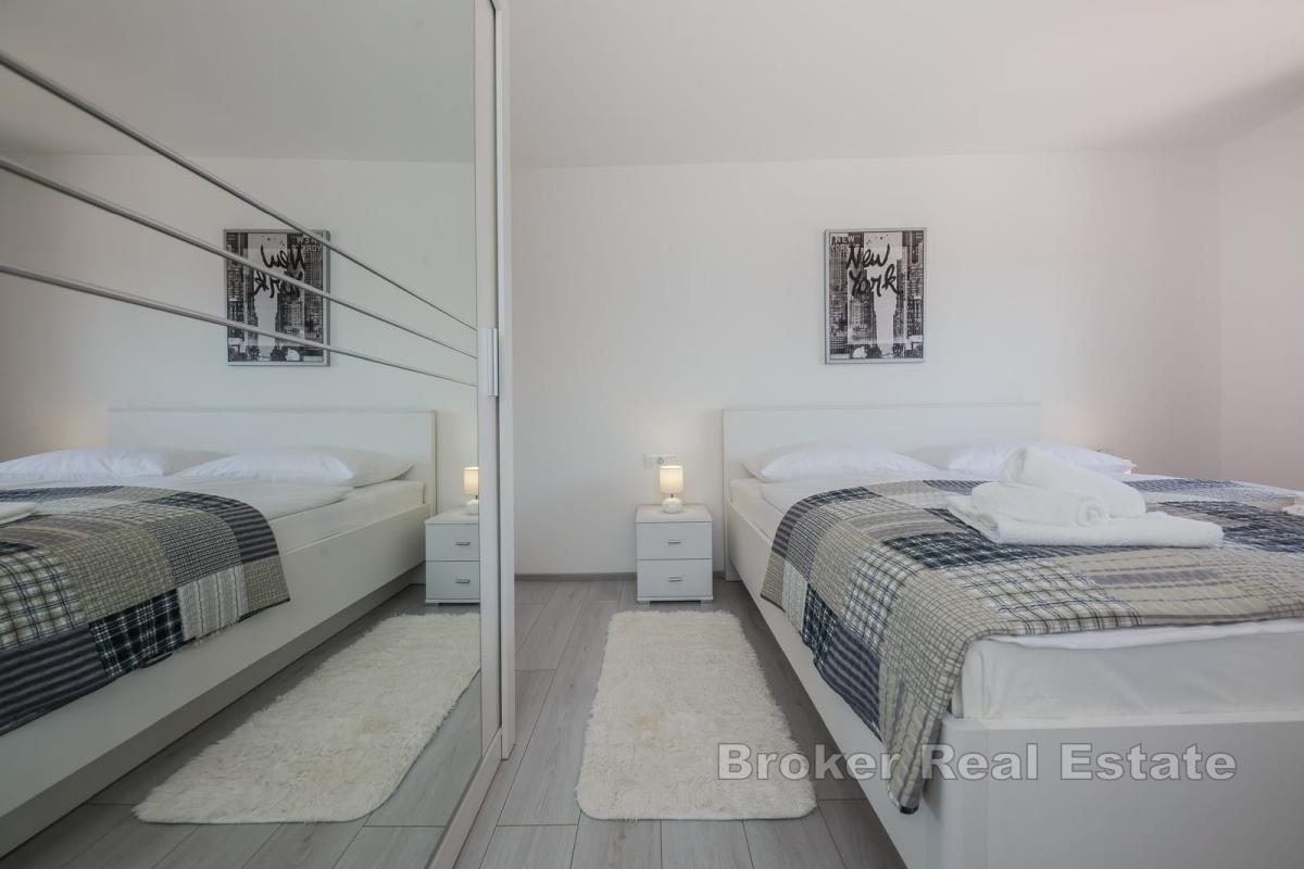 Immeuble avec vue sur la mer