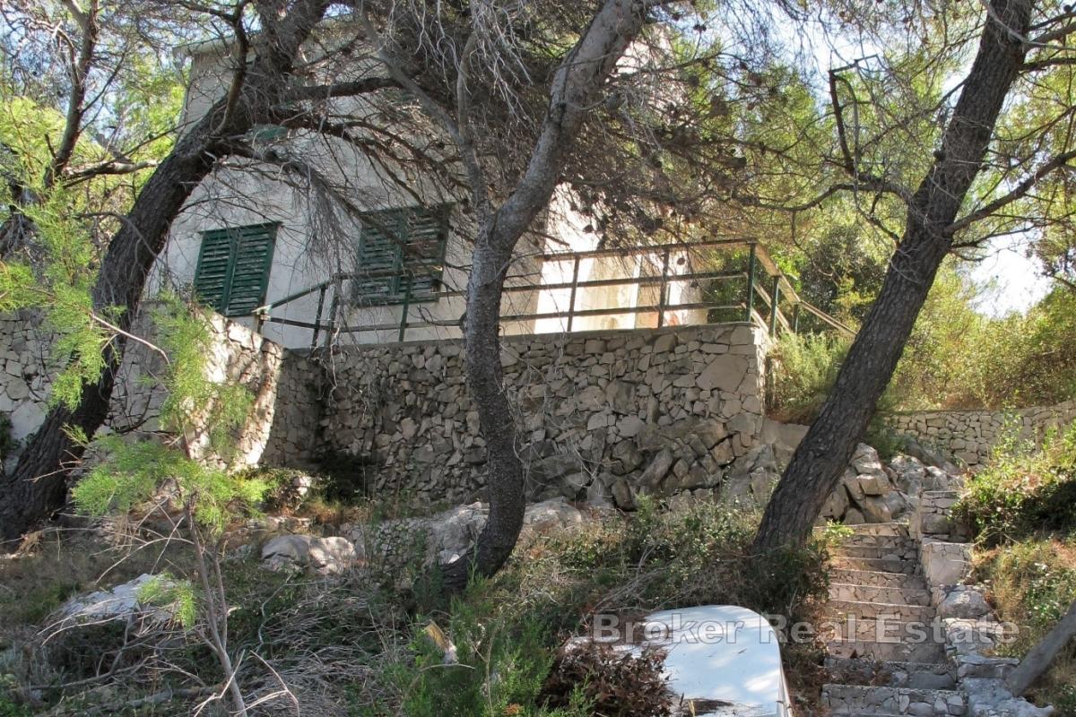 Mediterranes Haus in erster Meeresreihe