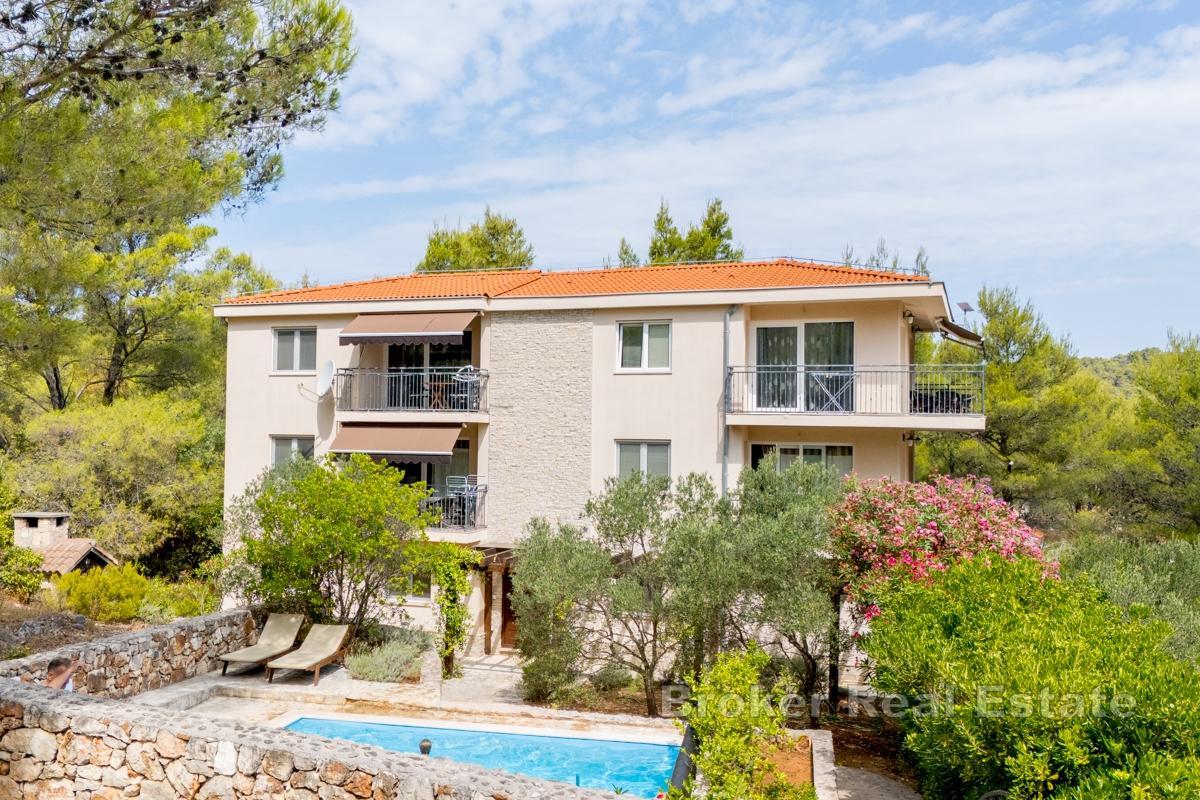 Villa con piscina e vista mare - Hvar