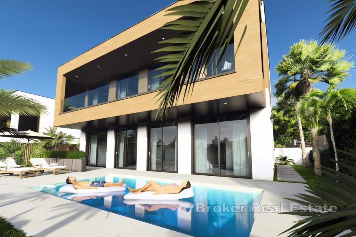 Terreno edificabile con progetto per una villa con piscina