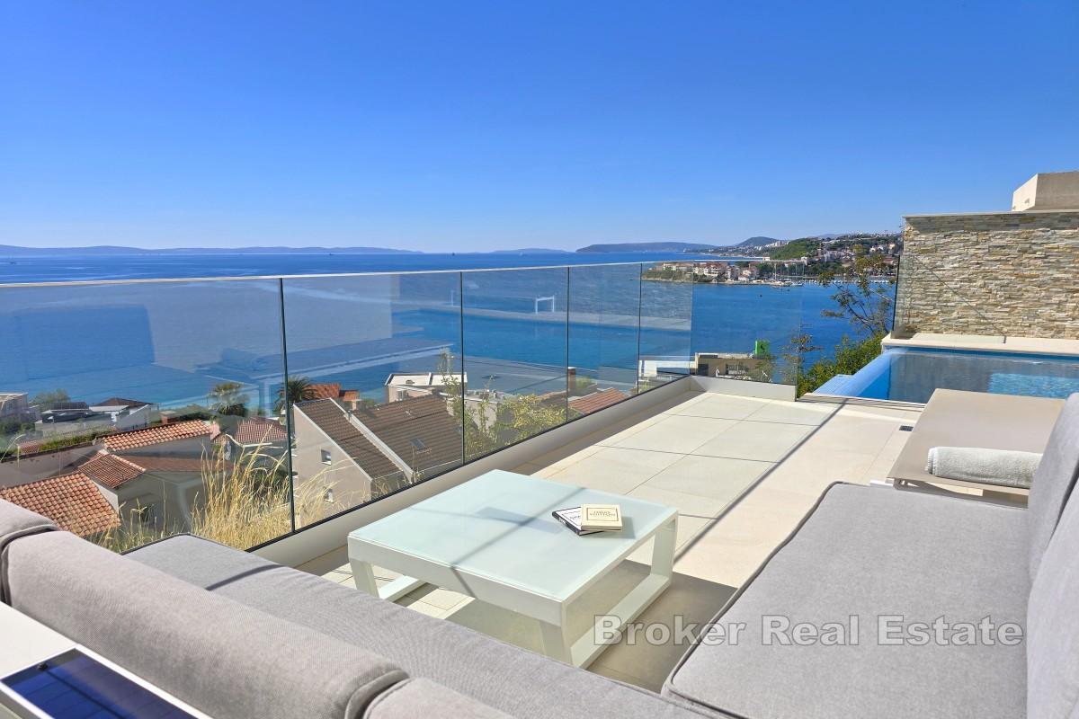 Vila na skvelom mieste s panoramatickým výhľadom na more