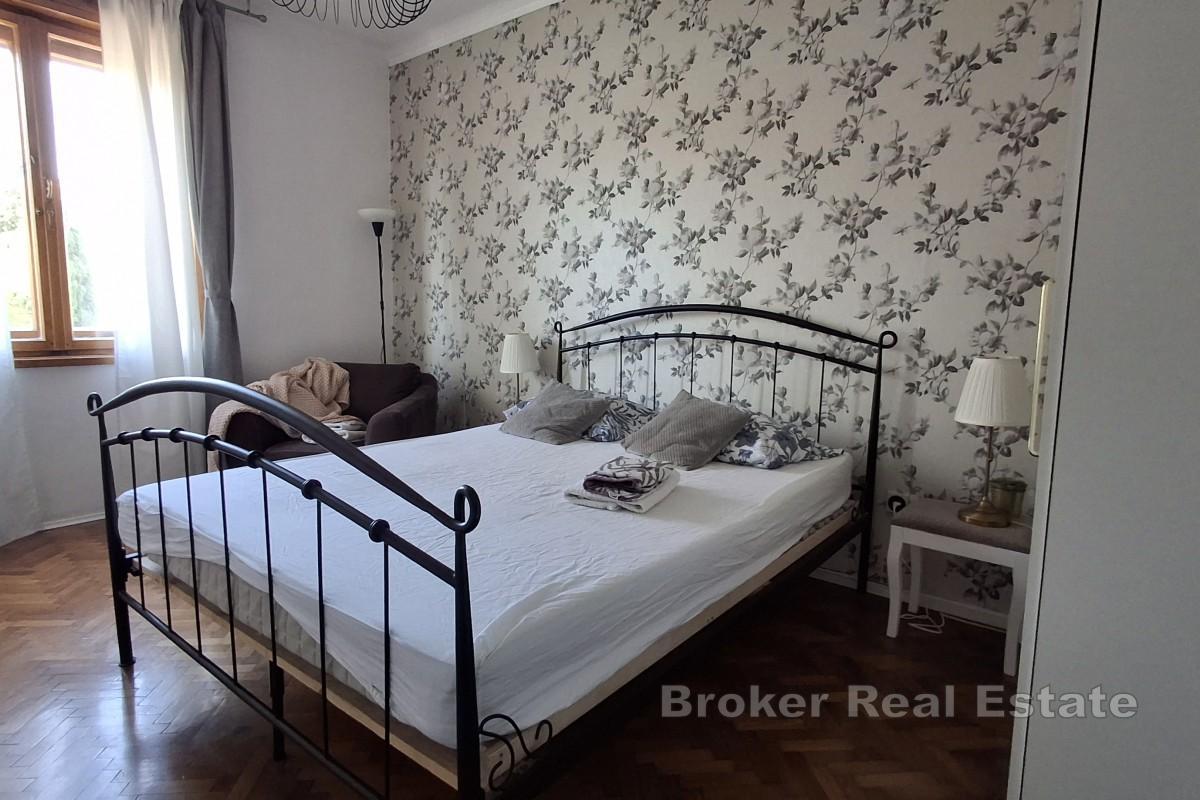 Apartmán s parkováním a výhledem na moře