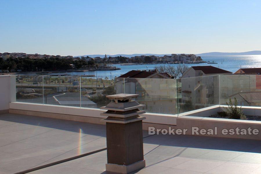 Vicino a Spalato - Villa con piscina e vista sul mare aperto