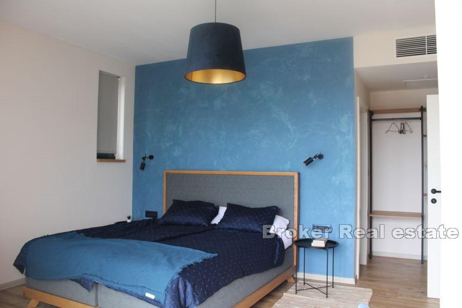 Delt område - Vakkert hus med flott beliggenhet