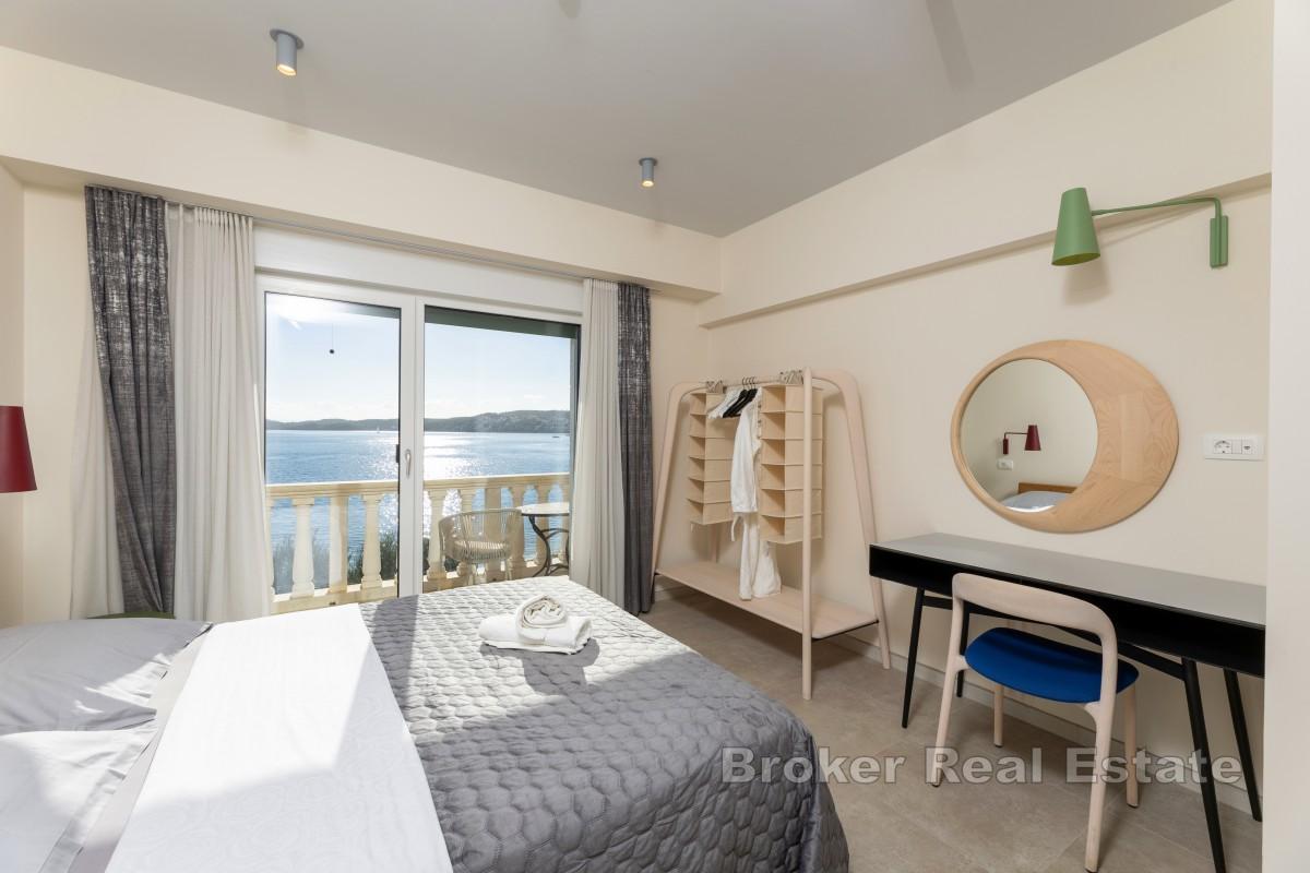 Hotel di lusso in prima fila sul mare