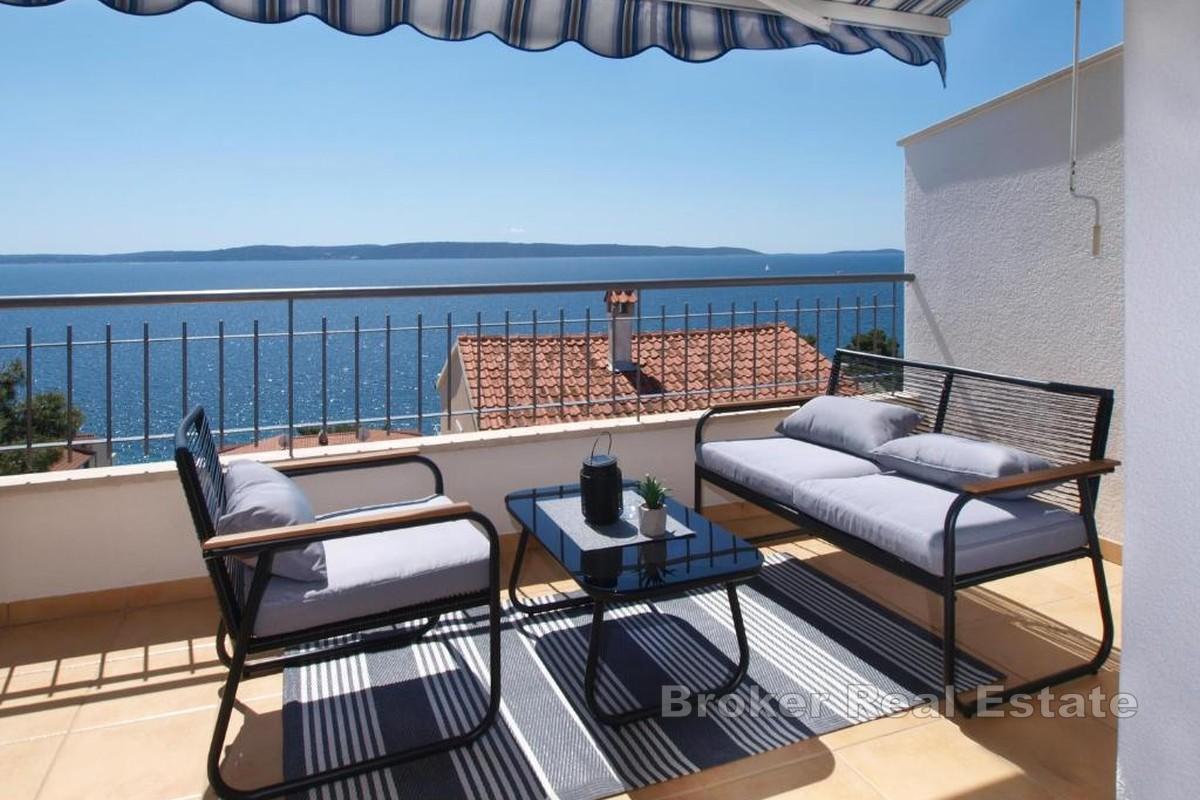 Palazzina con vista mare