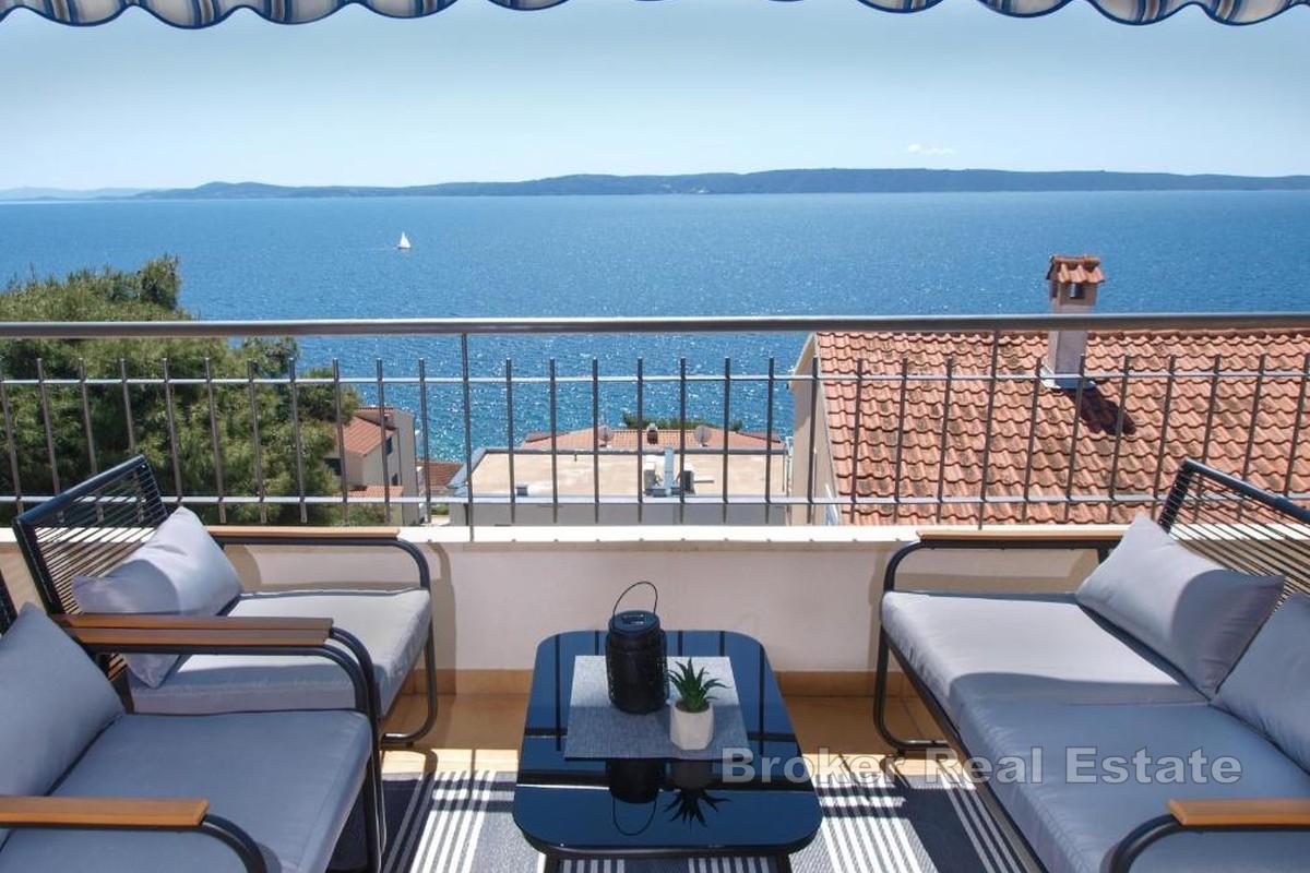 Palazzina con vista mare