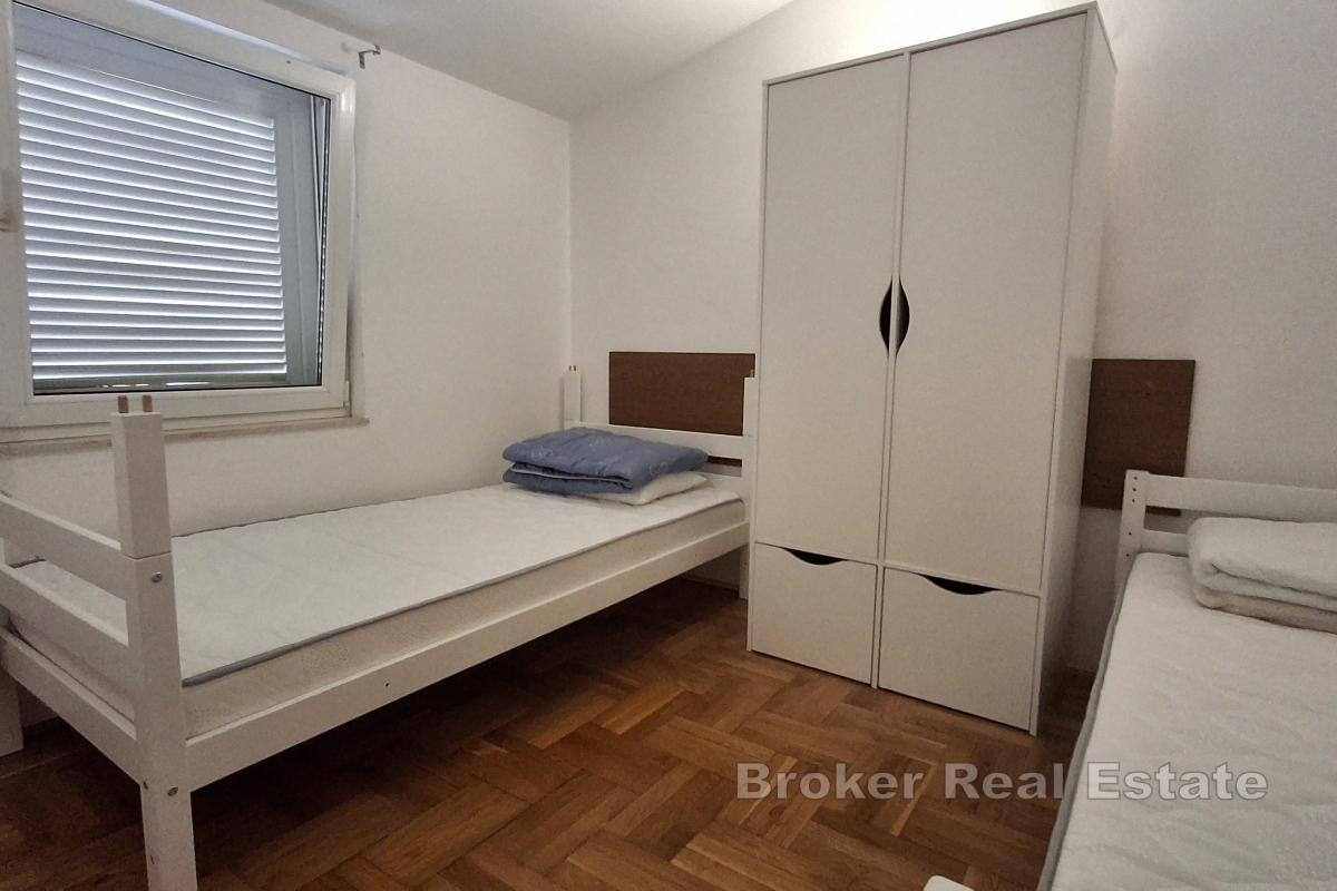 Trzypokojowy apartament blisko morza