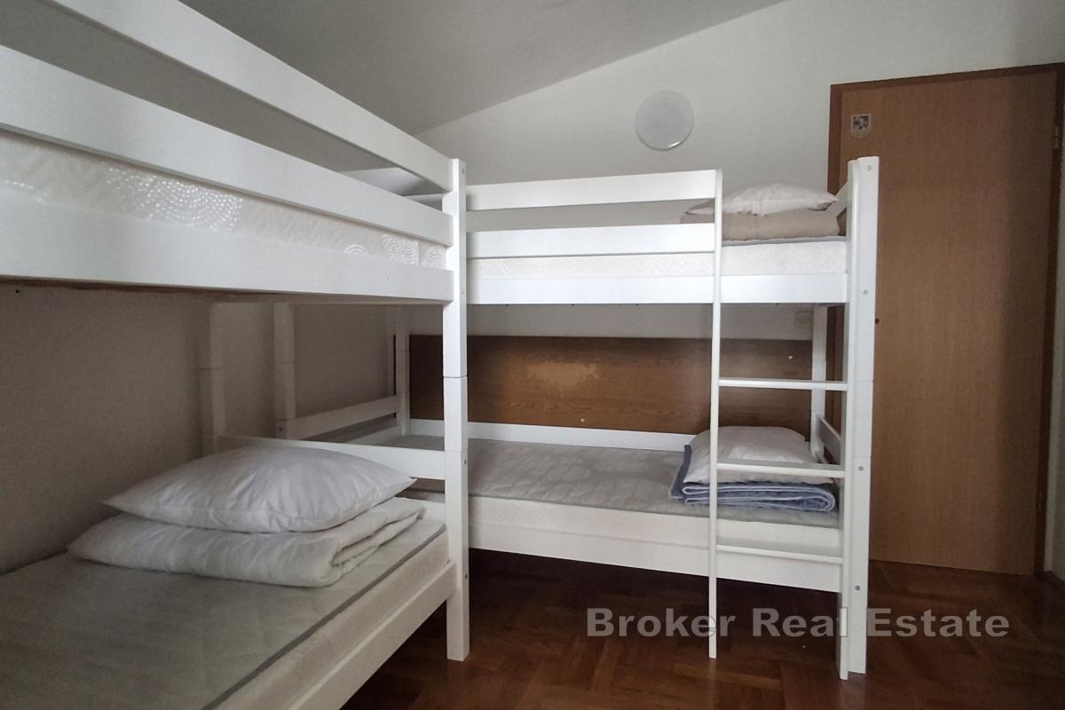 Trzypokojowy apartament blisko morza