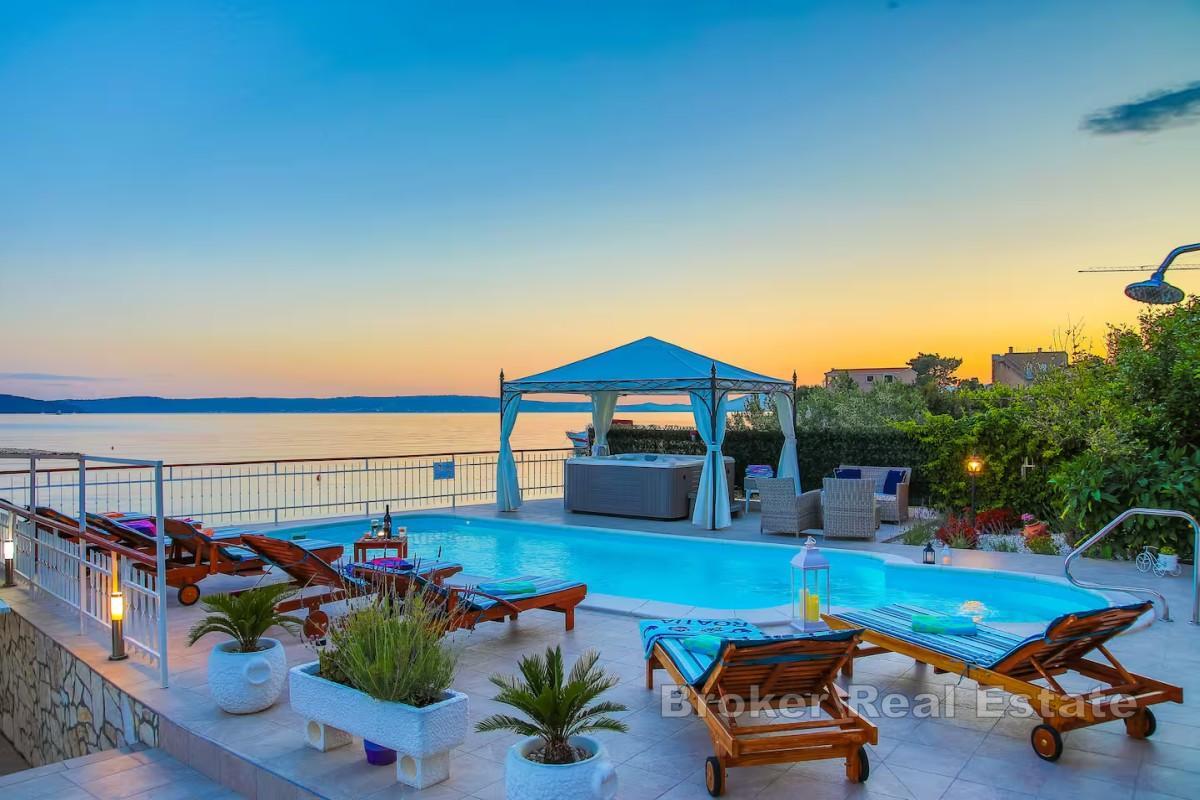 Villa in riva al mare