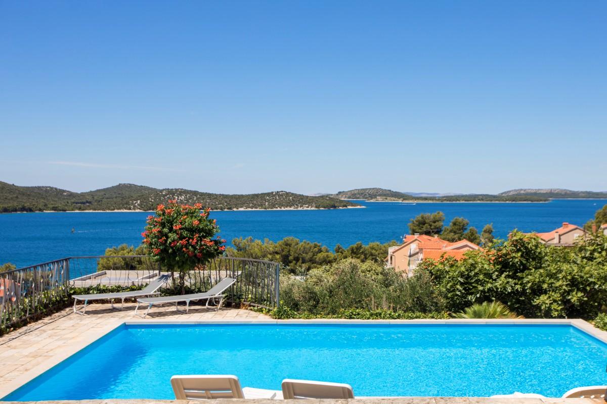 001-2031-265-primosten-mediterranean-villa-with-panoramic-sea-views-for-sale
