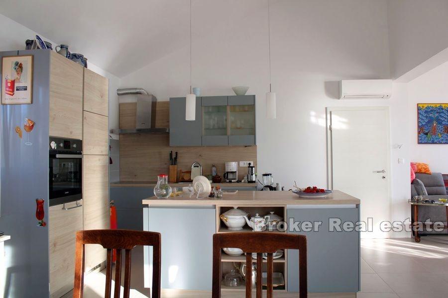 Solta - Casa con vista mare