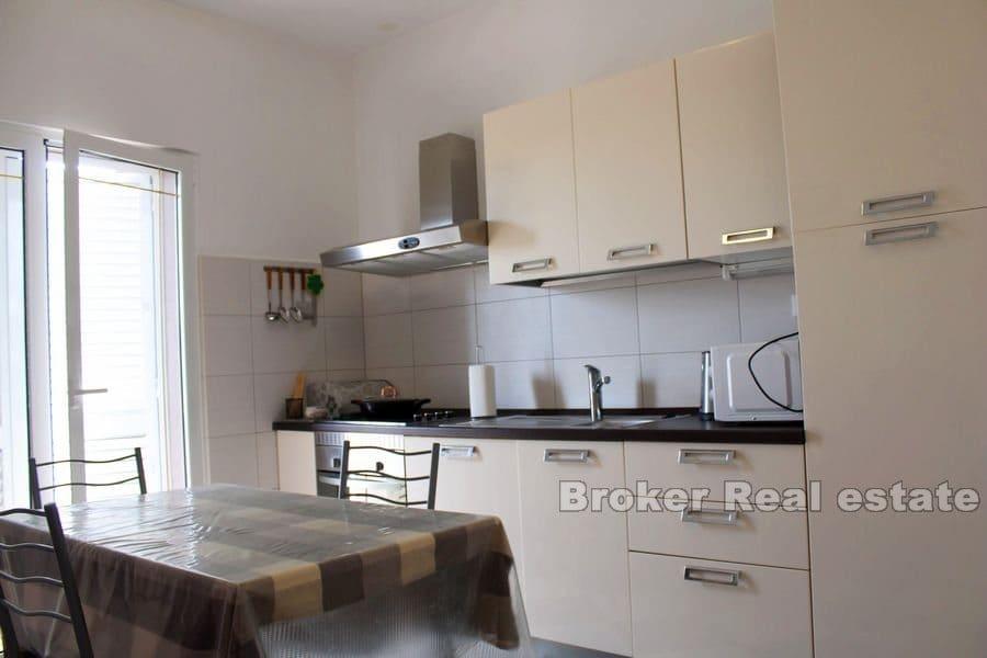 Rogoznica - Beautiful apartment house with swimming pool