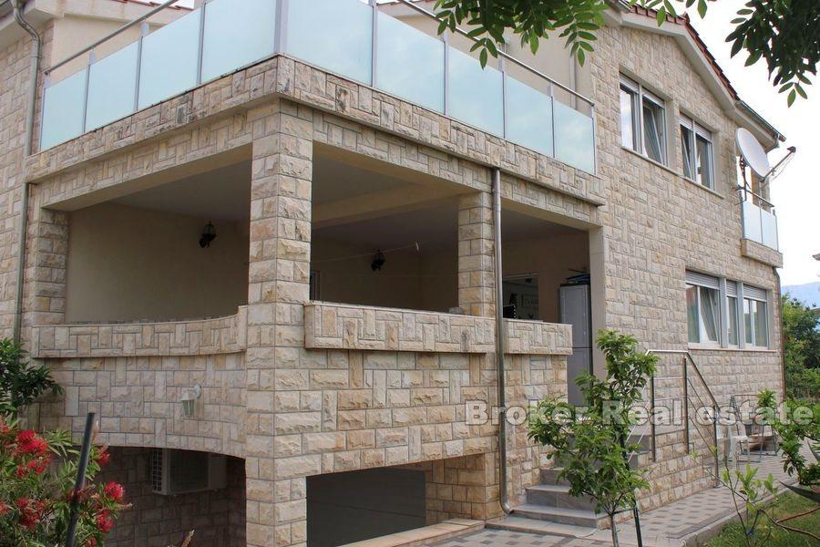 Kastela - Predivna obiteljska kuća