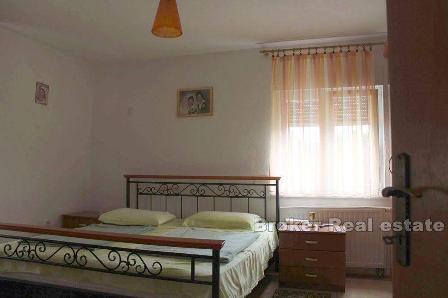 Kastela - Predivna obiteljska kuća