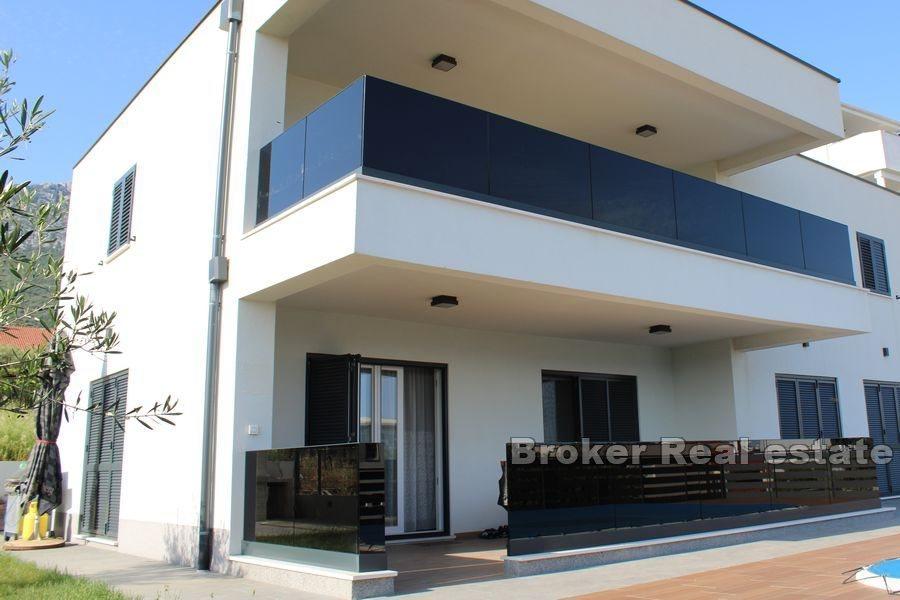 Kaštela - Maison avec vue dégagée sur la mer