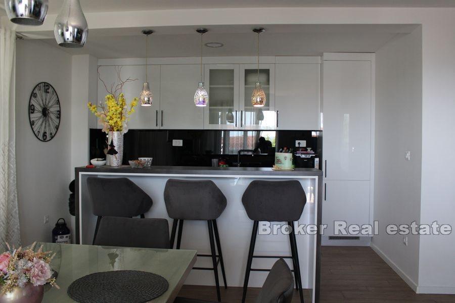 Kaštela - Maison avec vue dégagée sur la mer