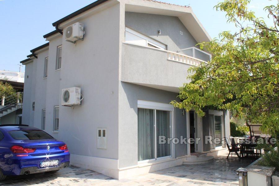 Marina - Apartmanska kuća s pogledom na more