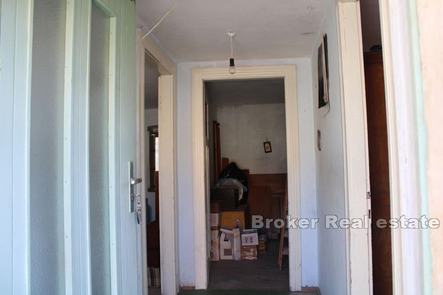 Island of Čiovo - steinhus for renovering