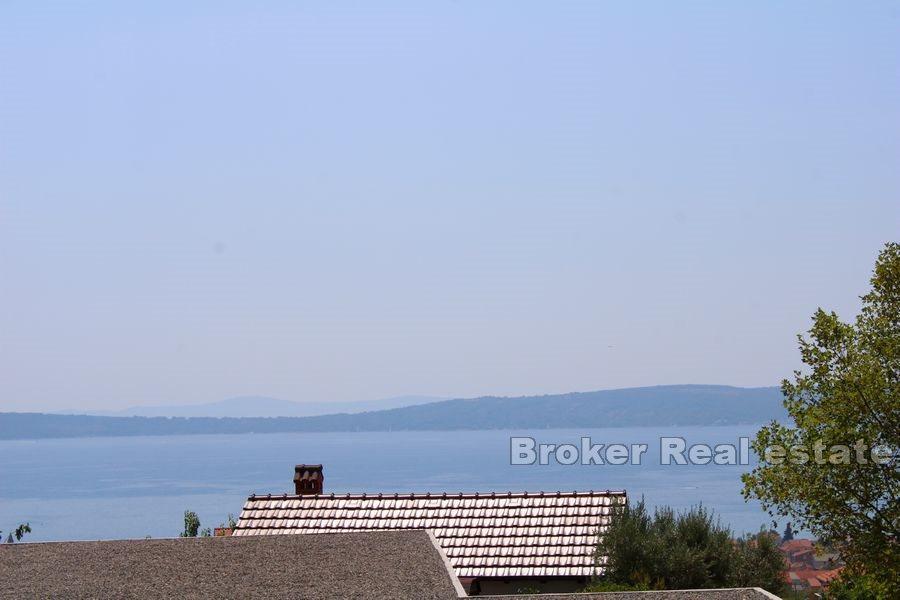 Каштела - Участок под застройку в отличном месте с открытым видом на море