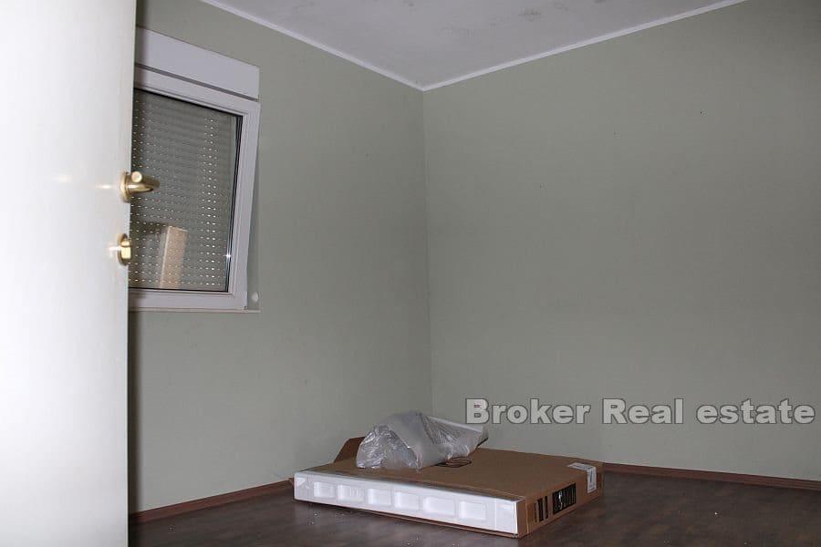 Split - Familiehus i tre etasjer