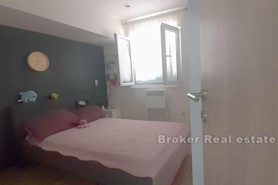 Island of Ciovo - Renovated house in the center of town