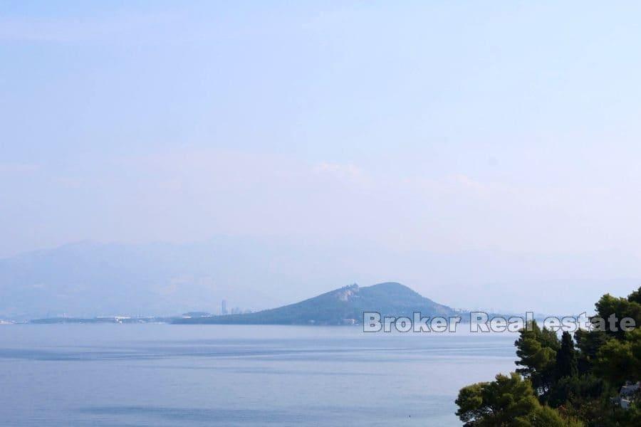Island of Ciovo - Modern apartment with sea view