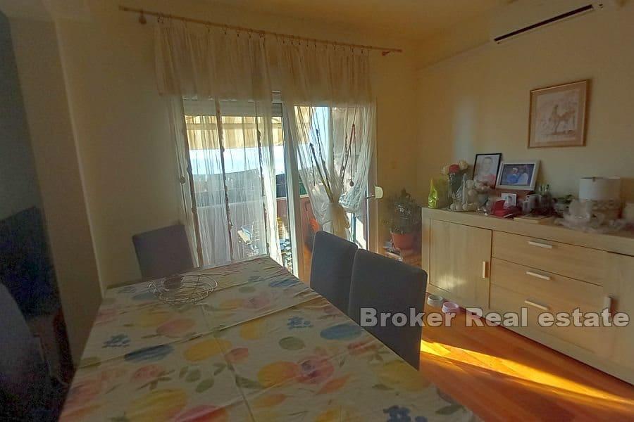 Kastela - Appartement moderne avec vue sur la mer